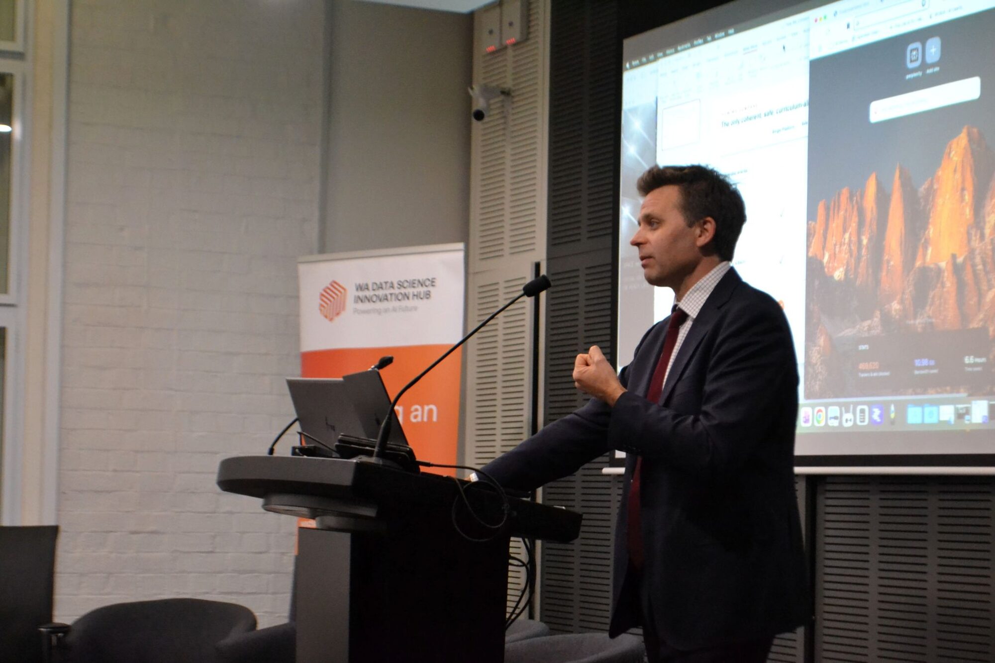 Perth Claude event photo 4